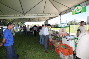 Agricultores esclarecem população sobre produção orgânica (Foto/Noaldo Santos/Mapa)  